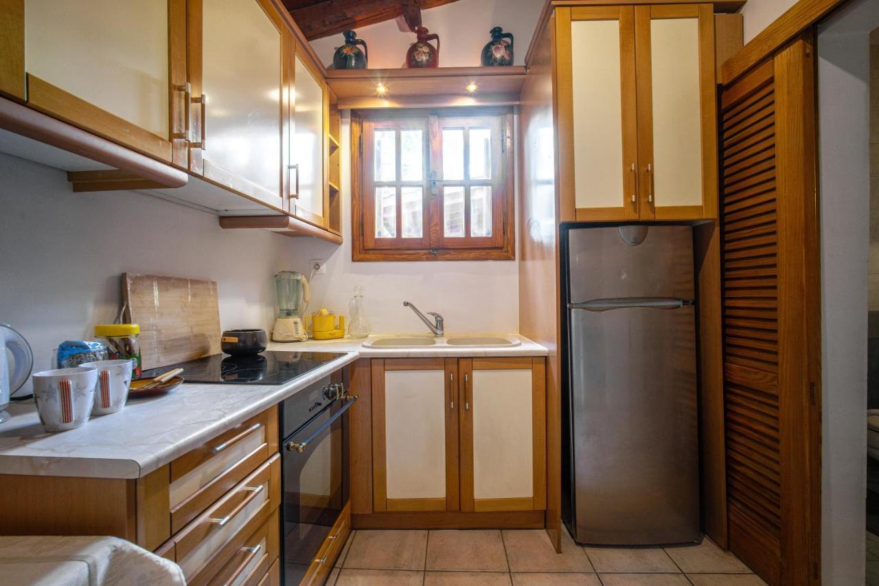 Luxurious Villa at Mets Atene Esterno foto